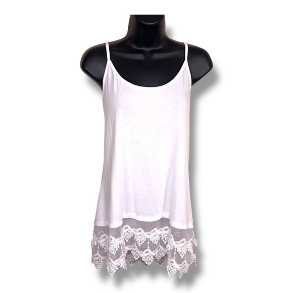 XL Vanity White Tank Top Embroidered Lace Trim Accent Stretch Sleeveless Boho - Picture 1 of 16